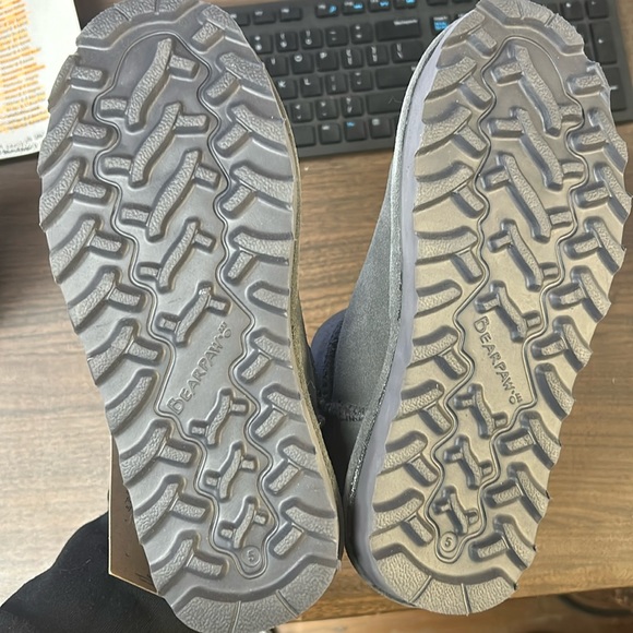 BearPaw Alyssa Wide Charcoal - Picture 3 of 4